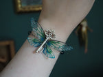 Lade das Bild in den Galerie-Viewer, Flying Key Bracelet - blue sea, silver