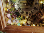 Lade das Bild in den Galerie-Viewer, OOAK Faerie Vintage Clock
