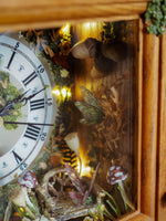 Lade das Bild in den Galerie-Viewer, OOAK Faerie Vintage Clock

