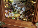 Lade das Bild in den Galerie-Viewer, OOAK Faerie Vintage Clock
