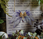 Load image into Gallery viewer, Golden dusk leaf necklace - purple
