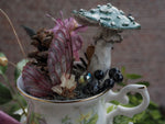 Lade das Bild in den Galerie-Viewer, OOAK Fairy Tea Party Mug

