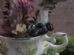 Lade das Bild in den Galerie-Viewer, OOAK Fairy Tea Party Mug
