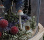 Lade das Bild in den Galerie-Viewer, OOAK Fairy Globe - Luna Moth Key
