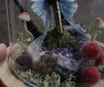 Lade das Bild in den Galerie-Viewer, OOAK Fairy Globe - Luna Moth Key
