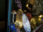 Lade das Bild in den Galerie-Viewer, OOAK Faerie Lantern Wisteria Dream - Lightning function

