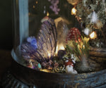 Lade das Bild in den Galerie-Viewer, OOAK Faerie Lantern Wisteria Dream - Lightning function

