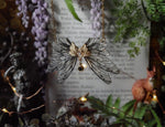 Lade das Bild in den Galerie-Viewer, Leaf Necklace - black, gold
