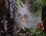 Lade das Bild in den Galerie-Viewer, Leaf Necklace - purple, gold
