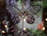 Lade das Bild in den Galerie-Viewer, Atsila Necklace - gold, purple butterfly
