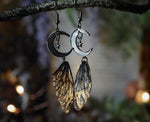 Lade das Bild in den Galerie-Viewer, Earrings moon, silver, black

