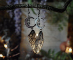 Lade das Bild in den Galerie-Viewer, Earrings moon, silver, black
