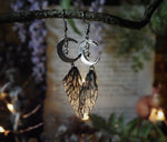 Lade das Bild in den Galerie-Viewer, Earrings moon, silver, black
