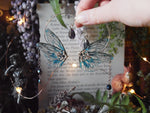 Lade das Bild in den Galerie-Viewer, Earlobe Cuffs - silver, blue
