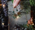 Lade das Bild in den Galerie-Viewer, Earlobe Cuffs - emerald, sun
