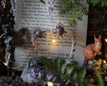 Lade das Bild in den Galerie-Viewer, Elf Ear Cuffs - silver, pink
