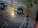 Lade das Bild in den Galerie-Viewer, Elf Ear Cuffs - silver, burgundy, black

