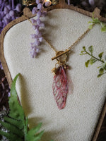 Load image into Gallery viewer, Charm Fae Necklace pink, flower, gold
