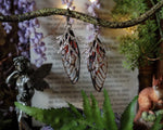 Lade das Bild in den Galerie-Viewer, Branch Earrings, dark red, silver
