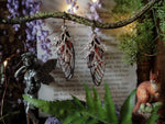 Lade das Bild in den Galerie-Viewer, Branch Earrings, dark red, silver

