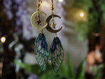 Lade das Bild in den Galerie-Viewer, Moon Earrings Kelpie, gold
