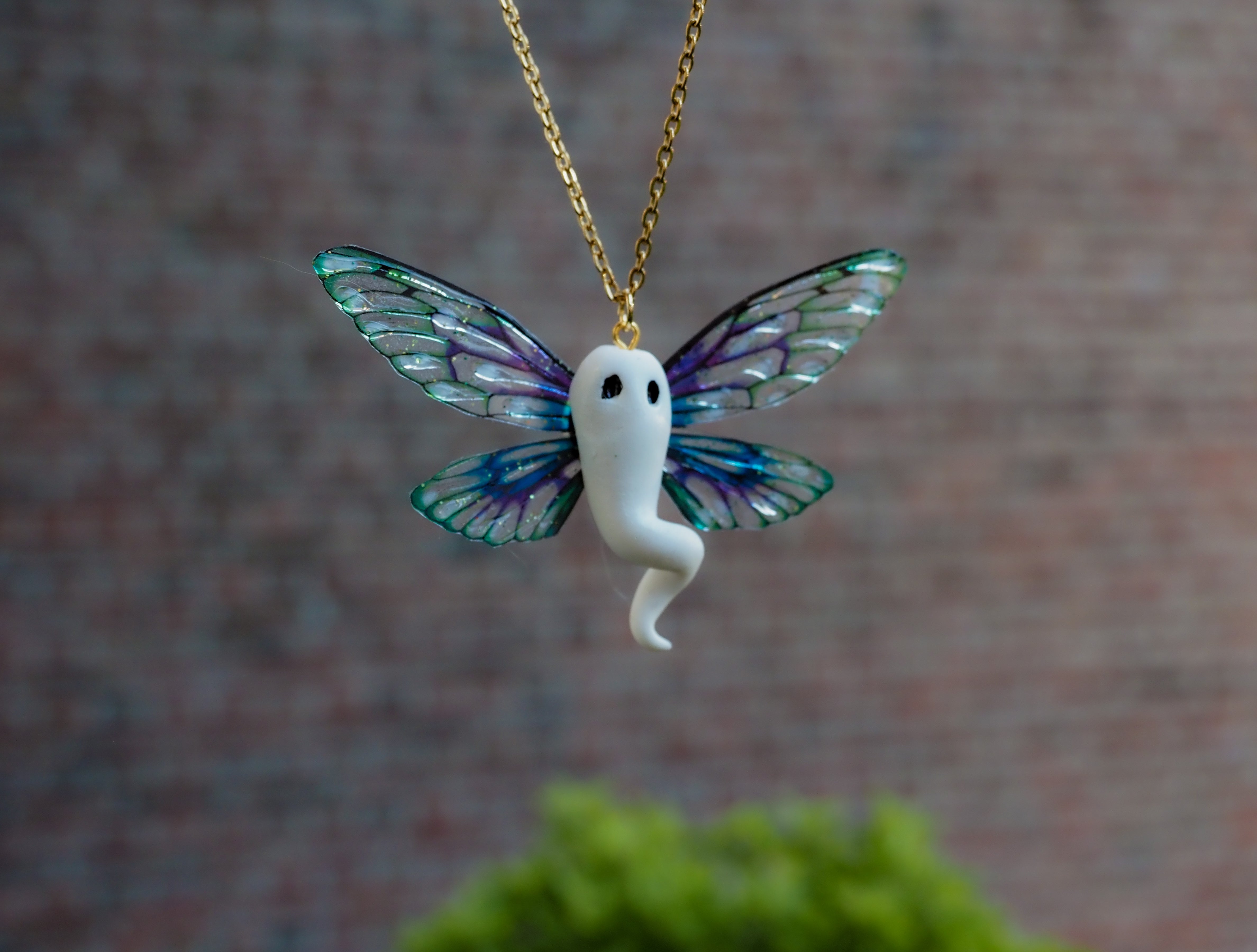 Ghost necklace - Kelpie