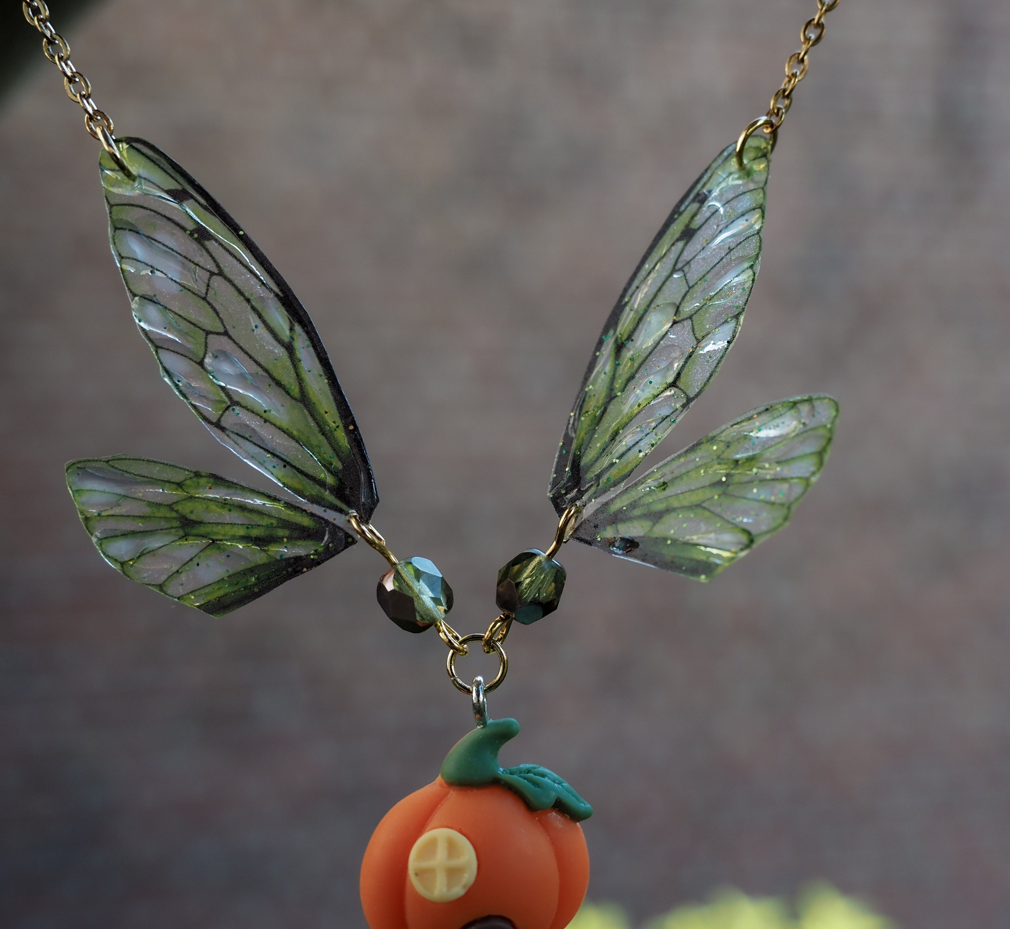 Pumpkin House Necklace - green