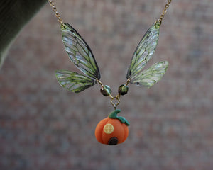 Pumpkin House Necklace - green