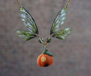 Pumpkin House Necklace - green