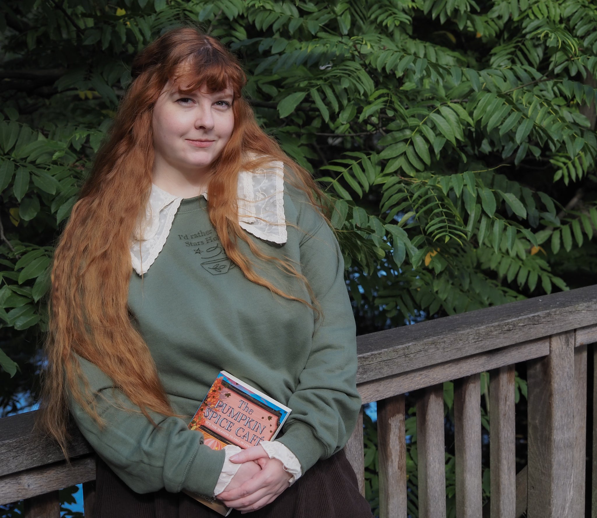 Stars Hollow Sweater - oversized edition