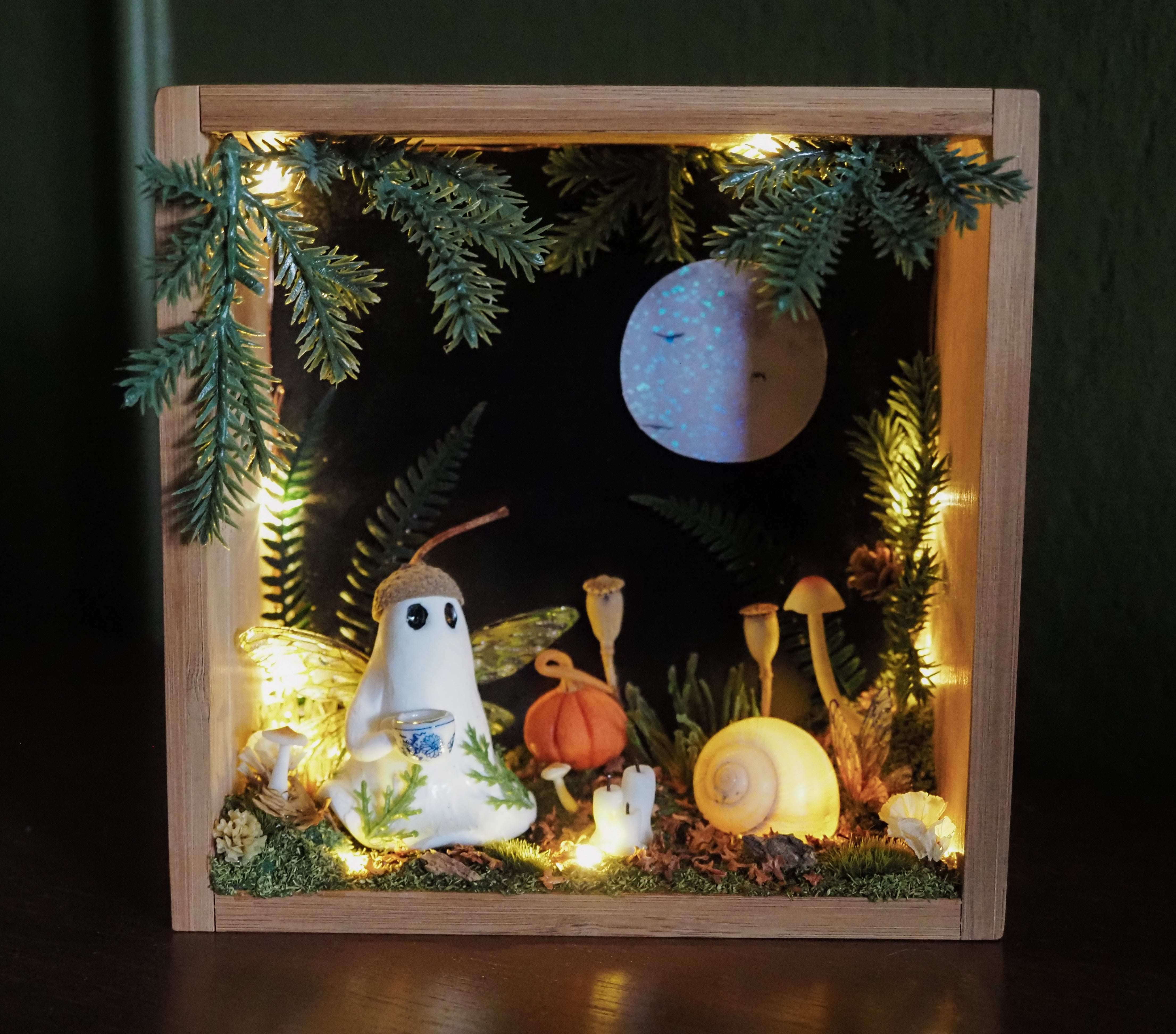 Ghosty Shadow Frame - lightning
