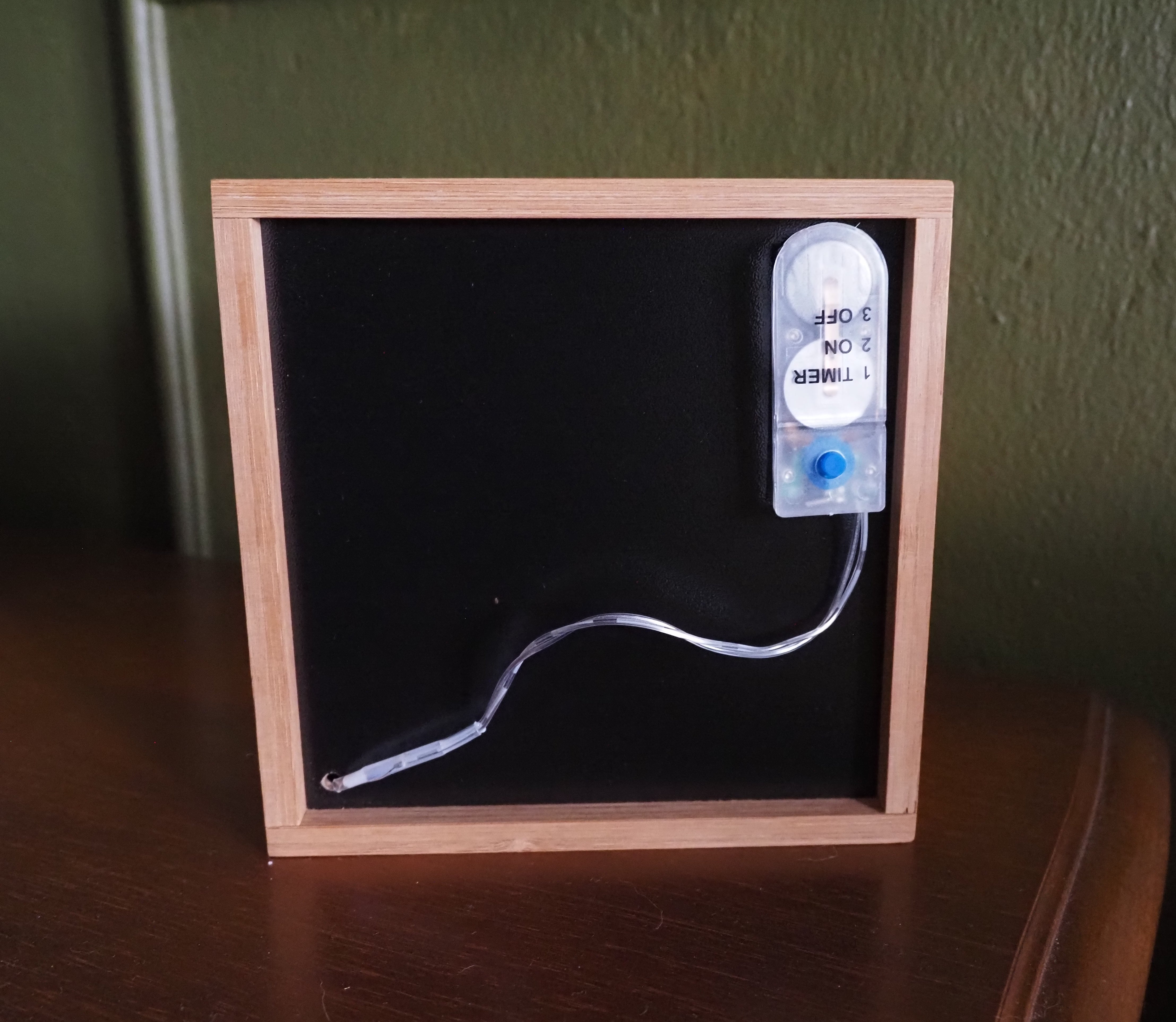 Ghosty Shadow Frame - lightning