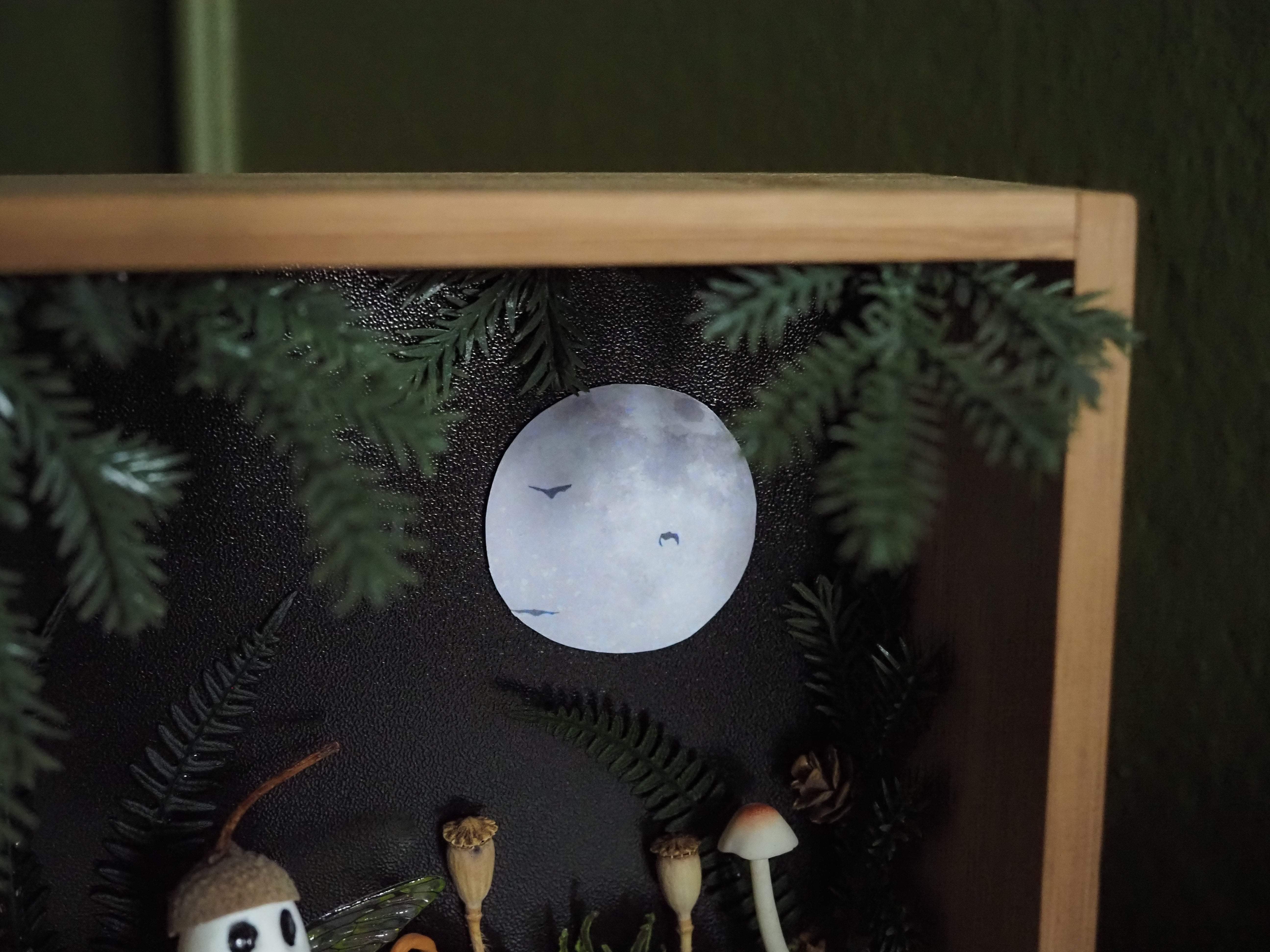 Ghosty Shadow Frame - lightning