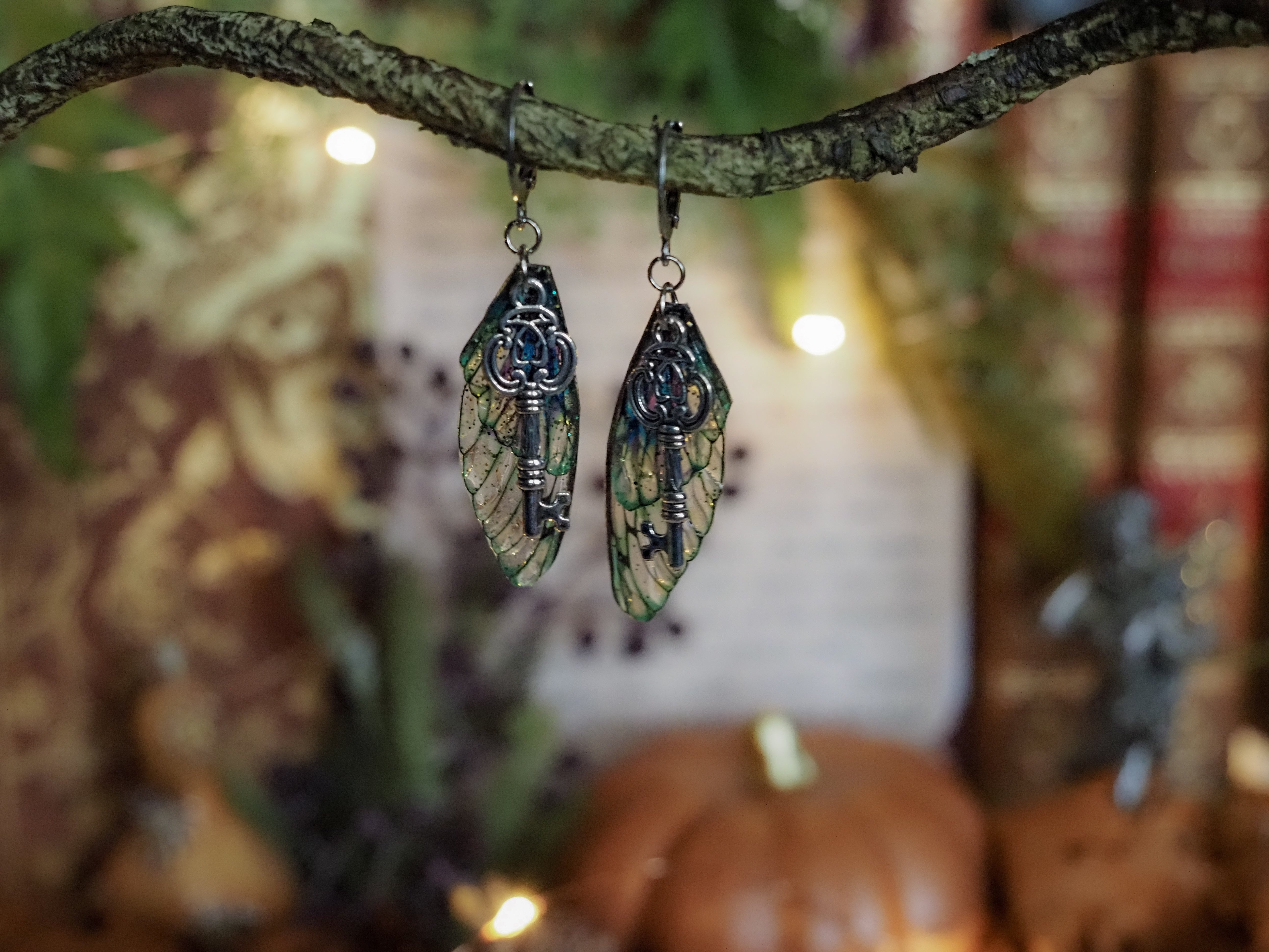 Earrings Key - silver, kelpie