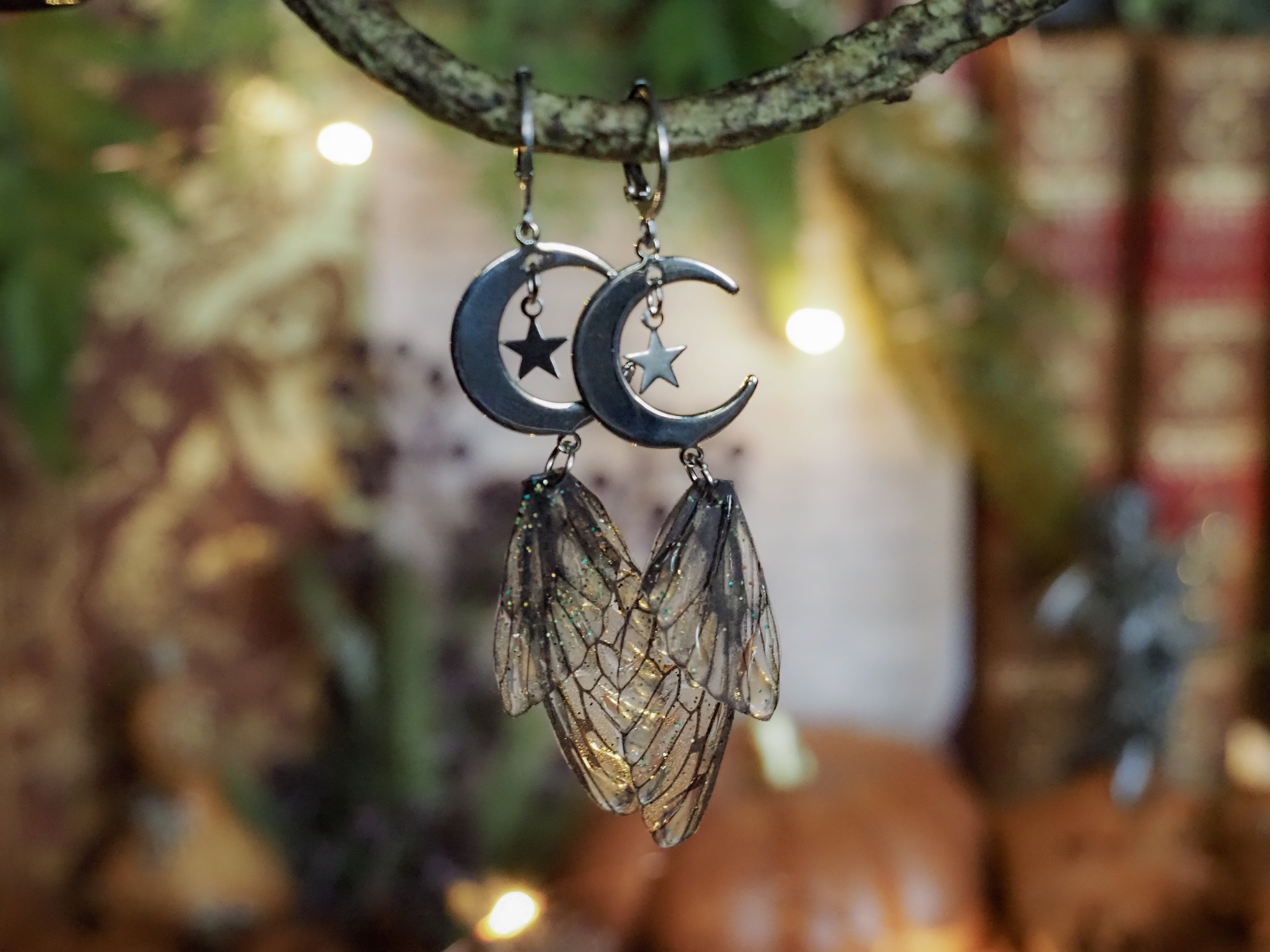 Earrings - silver moon, black