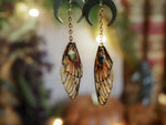 Lade das Bild in den Galerie-Viewer, Earrings Moon - pumpkin patch, gold
