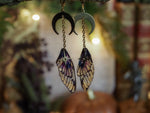 Lade das Bild in den Galerie-Viewer, Earrings Moon - gold, spooky

