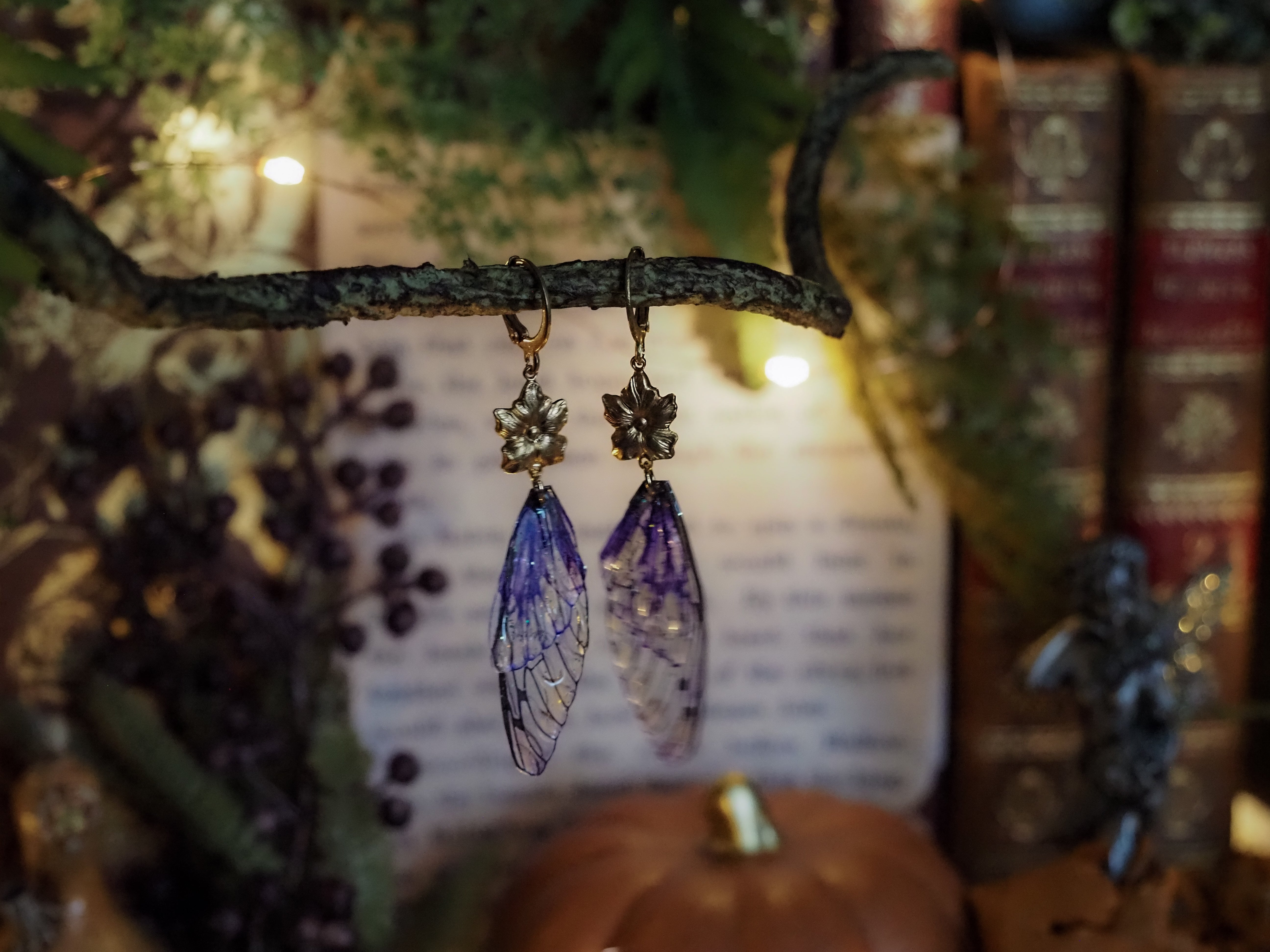 Earrings Flowers - gold, purple