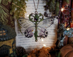 Lade das Bild in den Galerie-Viewer, OOAK Flying Key - purple magic
