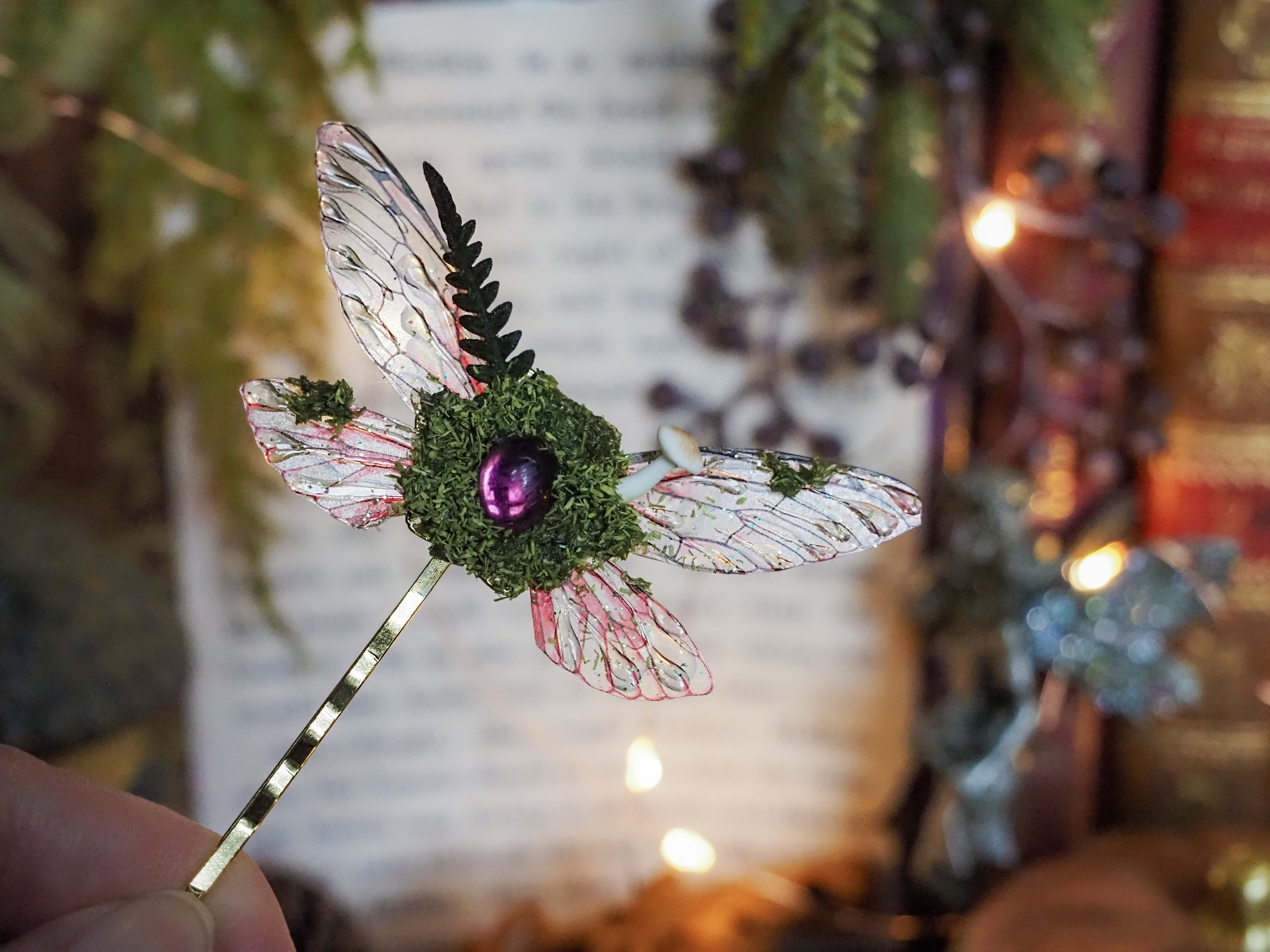 OOAK Hairclip - Red magic