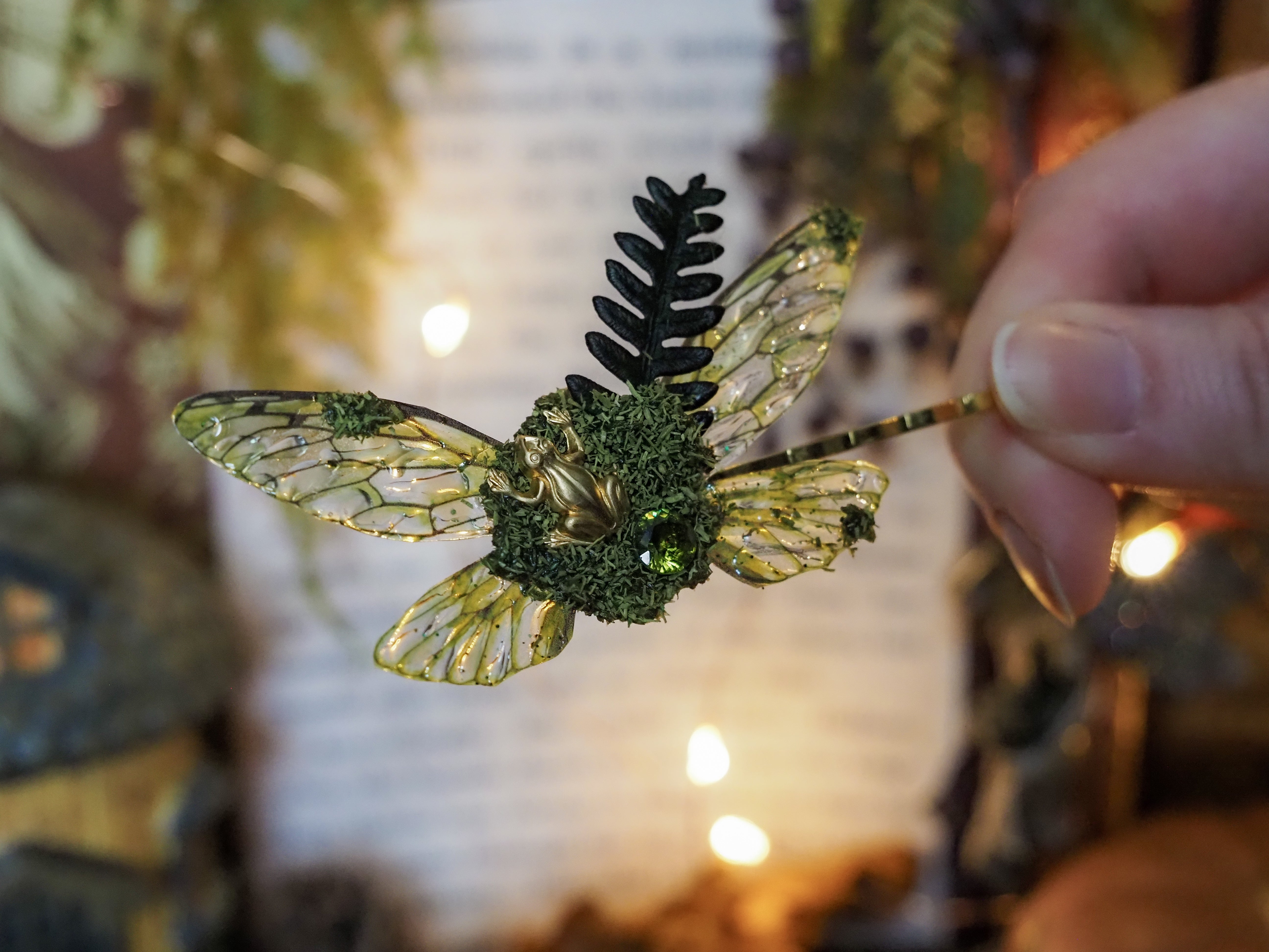 OOAK Hairclip - Forest Frog
