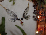 Lade das Bild in den Galerie-Viewer, Enchanted Necklace - black, toadstool

