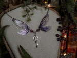 Lade das Bild in den Galerie-Viewer, Enchanted Necklace - purple, key
