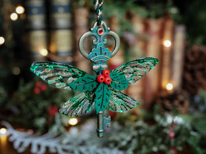 Christmas Key - metallic green