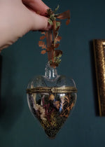 Load image into Gallery viewer, OOAK Glass hearted container - nature
