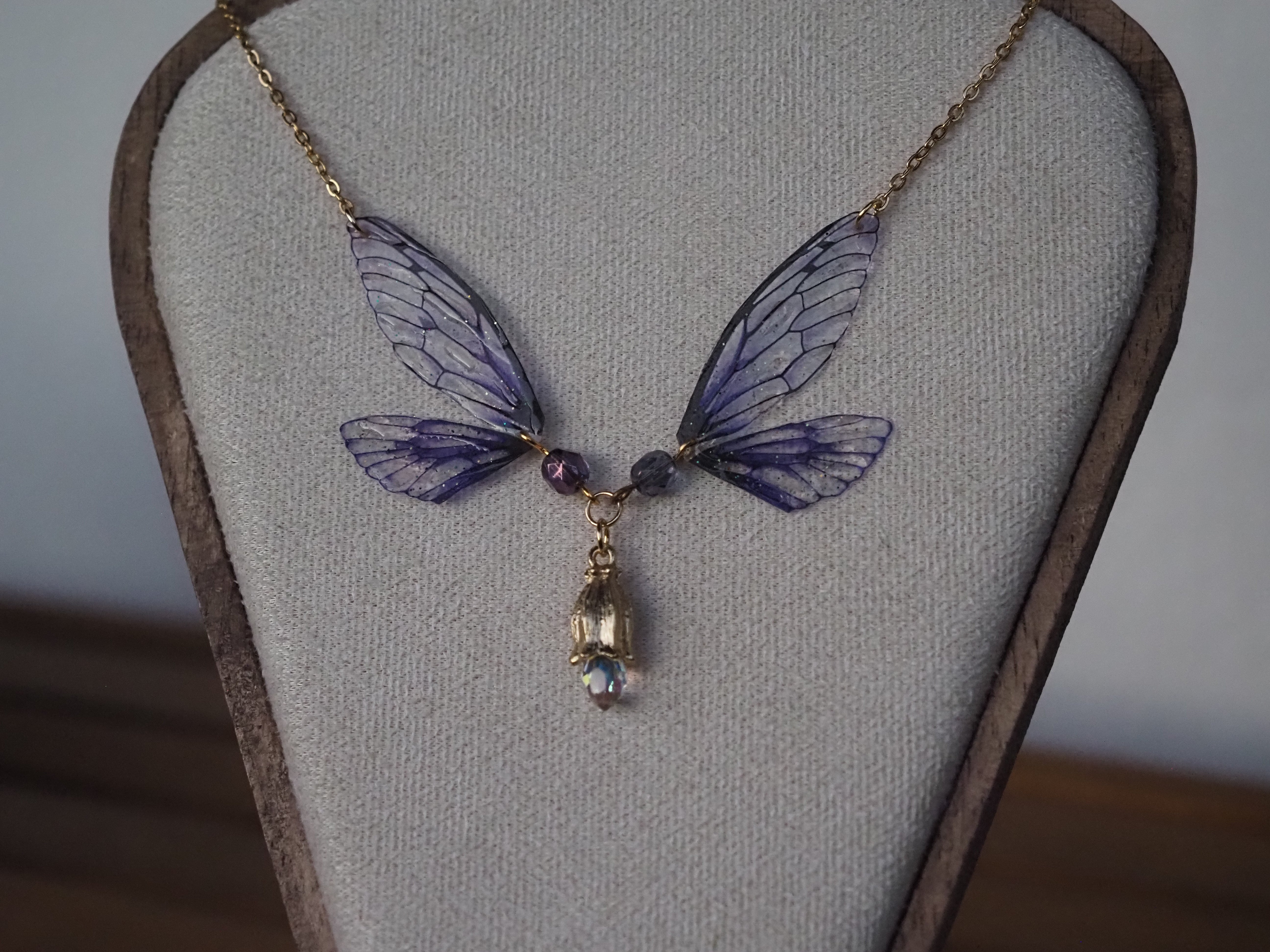 Enchanting necklace - purple flower