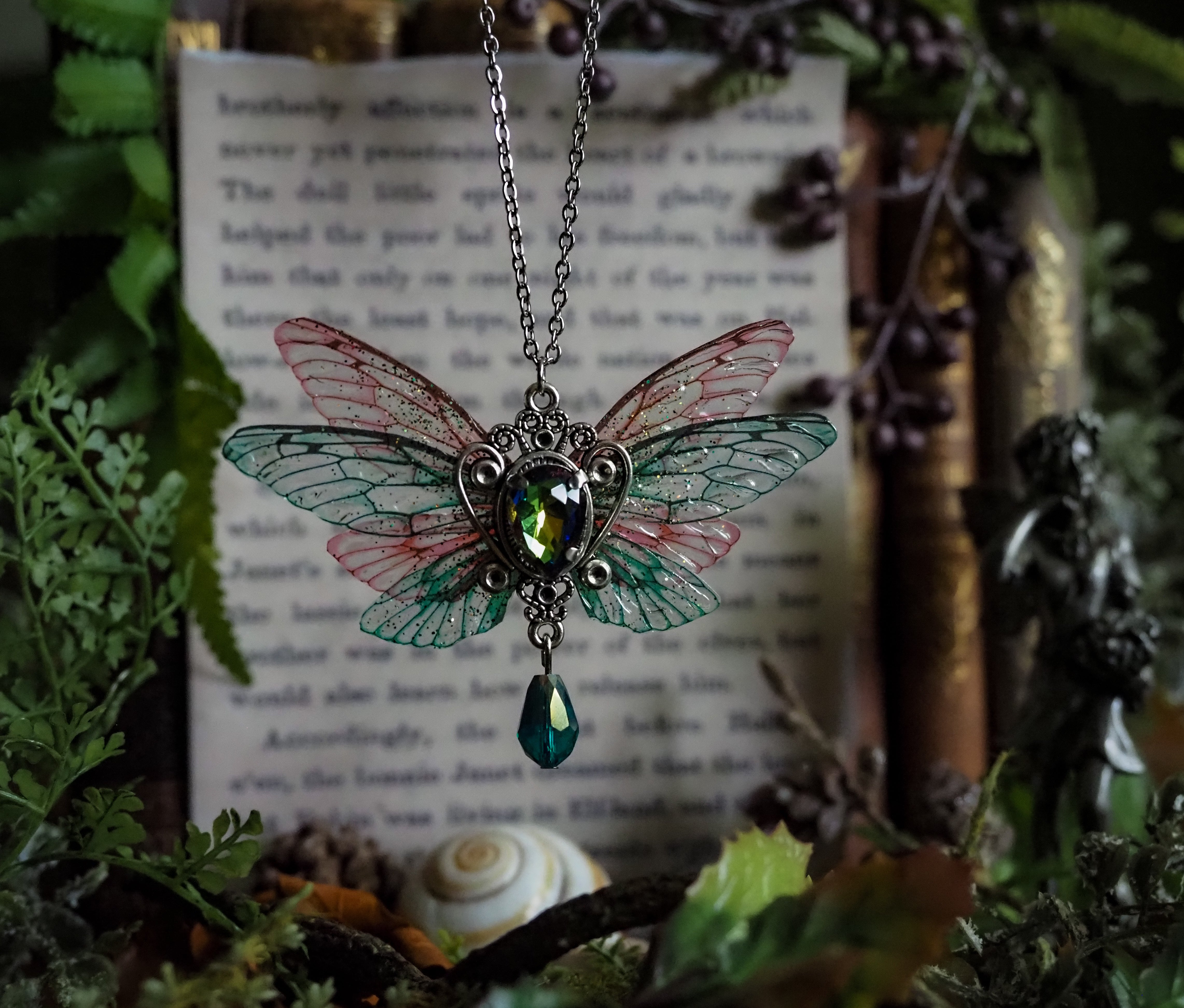 Pixie necklace - emerald / pink