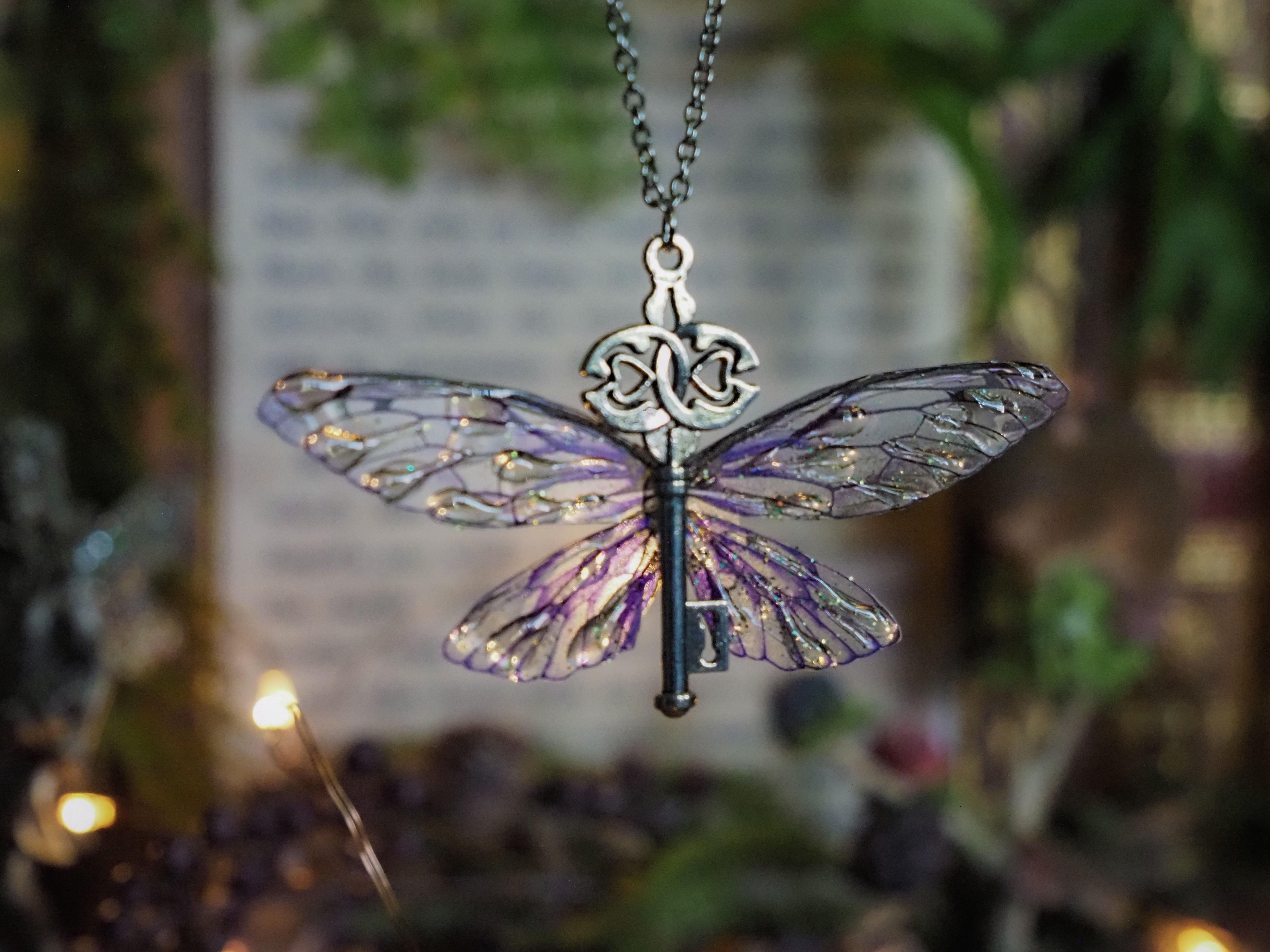 Flying Key - small, silver, purple