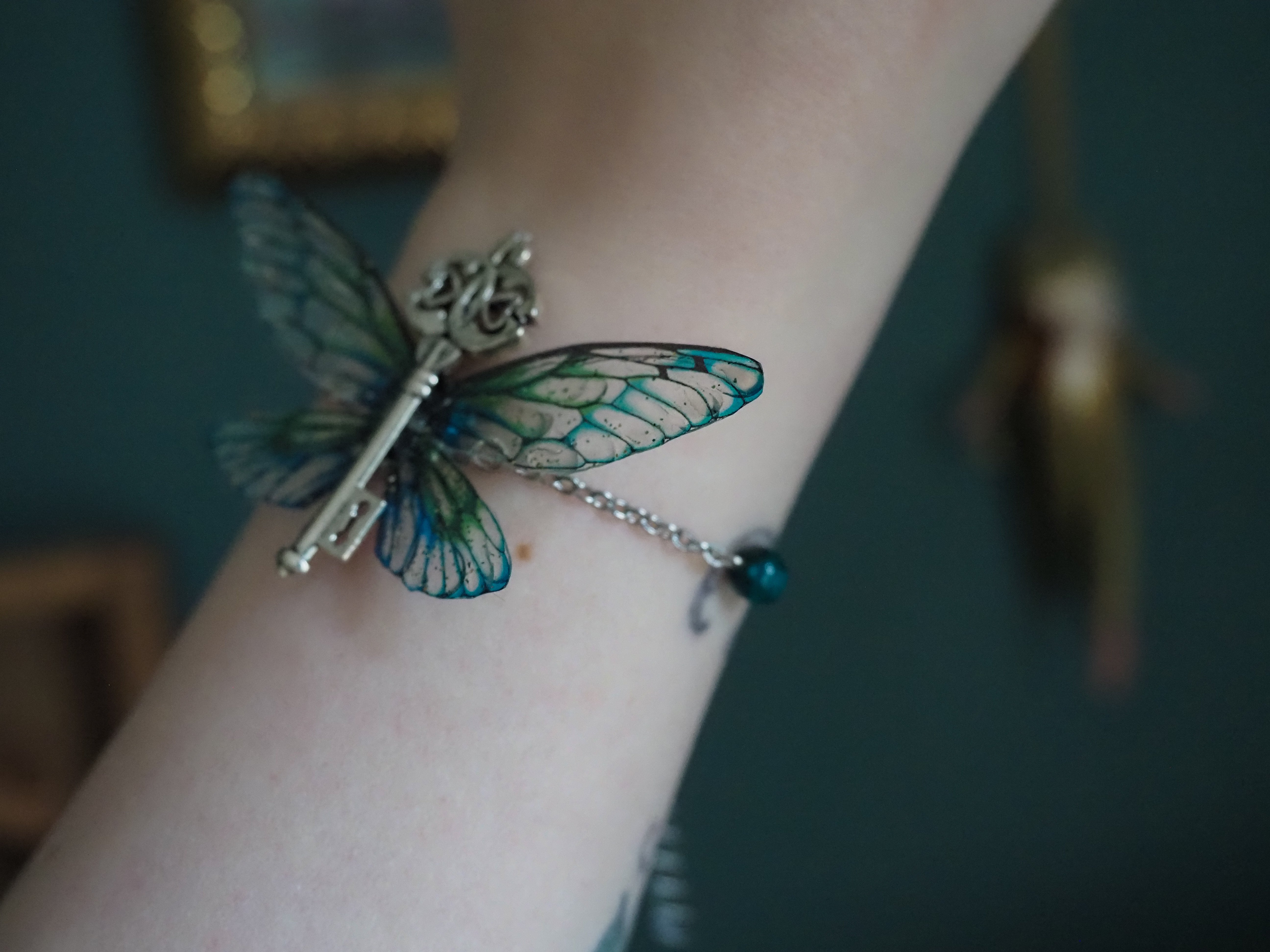 Flying Key Bracelet - blue sea, silver