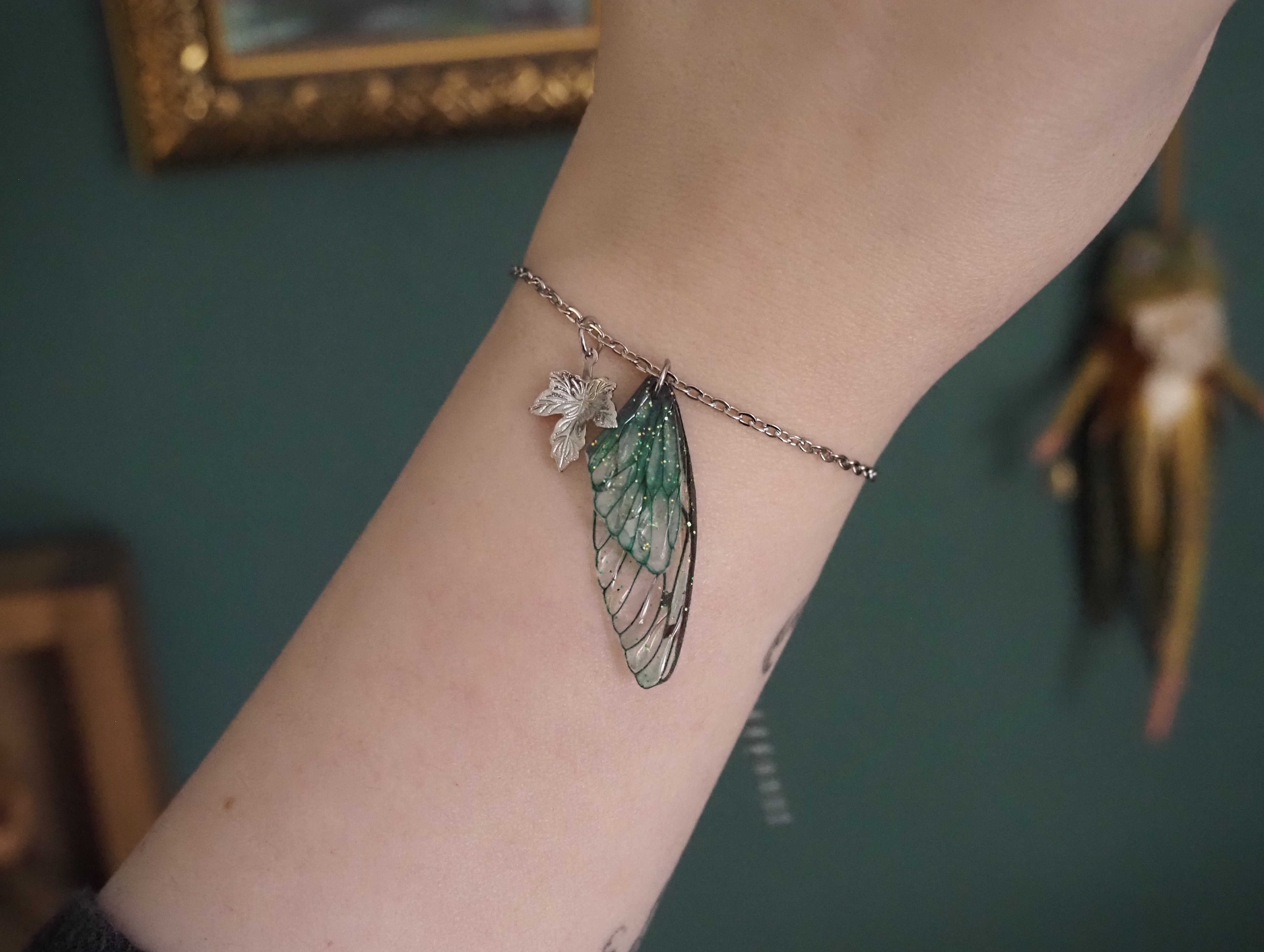 Bracelet - emerald, maple leaf
